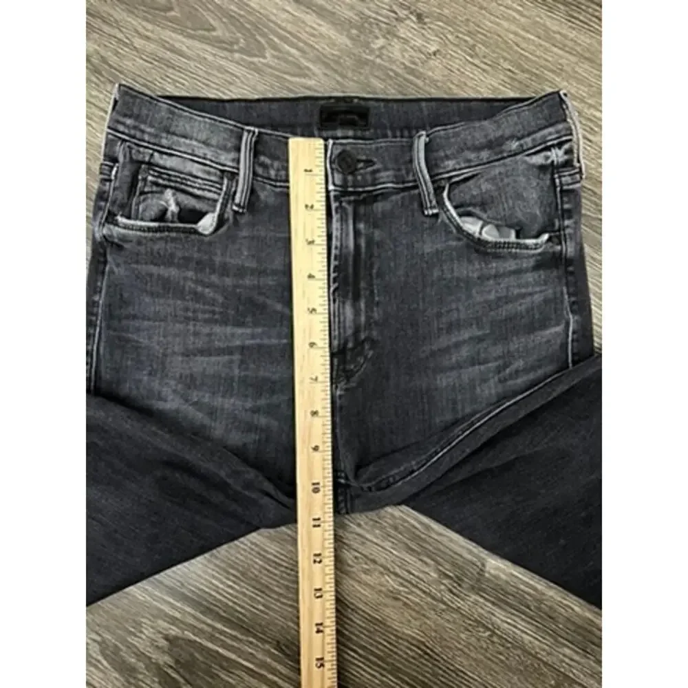 MOTHER Cha Cha Chew Leave the Light On Flare Jeans size 28 - Picture 3 of 8